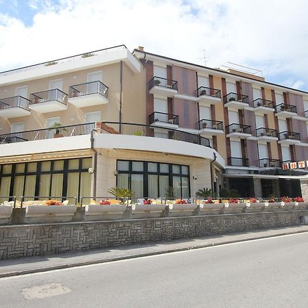 Hotel Liliana Andora Citr 9006-0004 Buitenkant foto