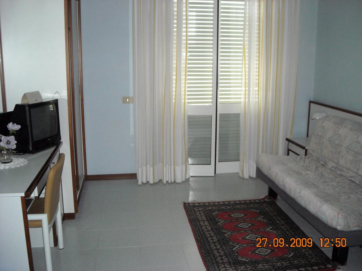 Hotel Liliana Andora Citr 9006-0004 Buitenkant foto