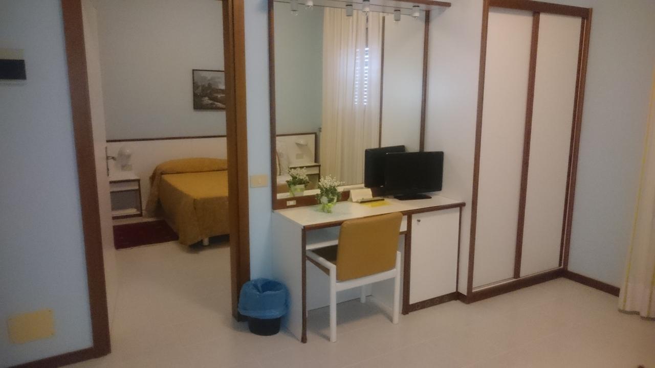 Hotel Liliana Andora Citr 9006-0004 Buitenkant foto